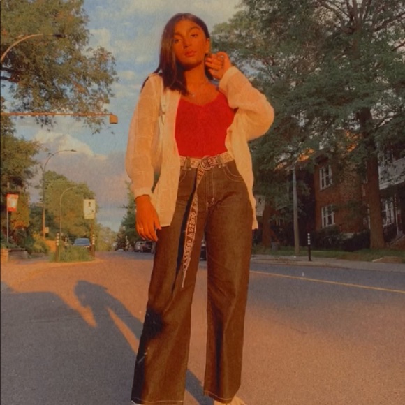 Meet your Posher, Routh - Picture 1 of 1